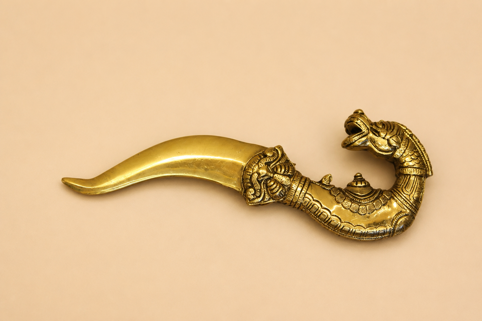 DRAGON KNIFE